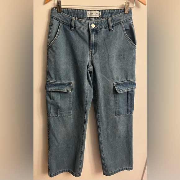 Revolve Women’s Denim Cargo Jeans High Waist Wide Leg 01 - Picture 2 of 12